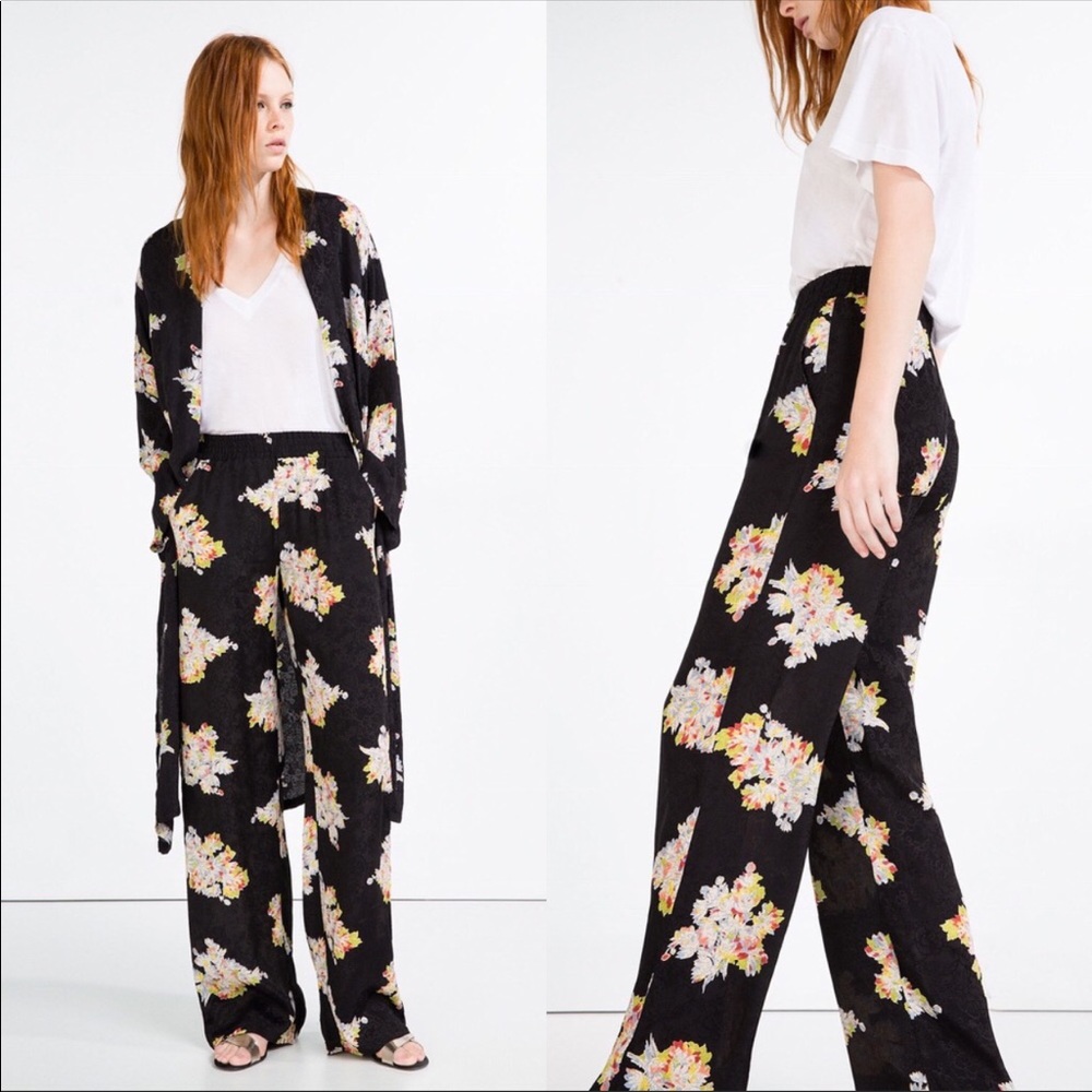 ZARA trafulac floral palazzo pants silk flowy XS